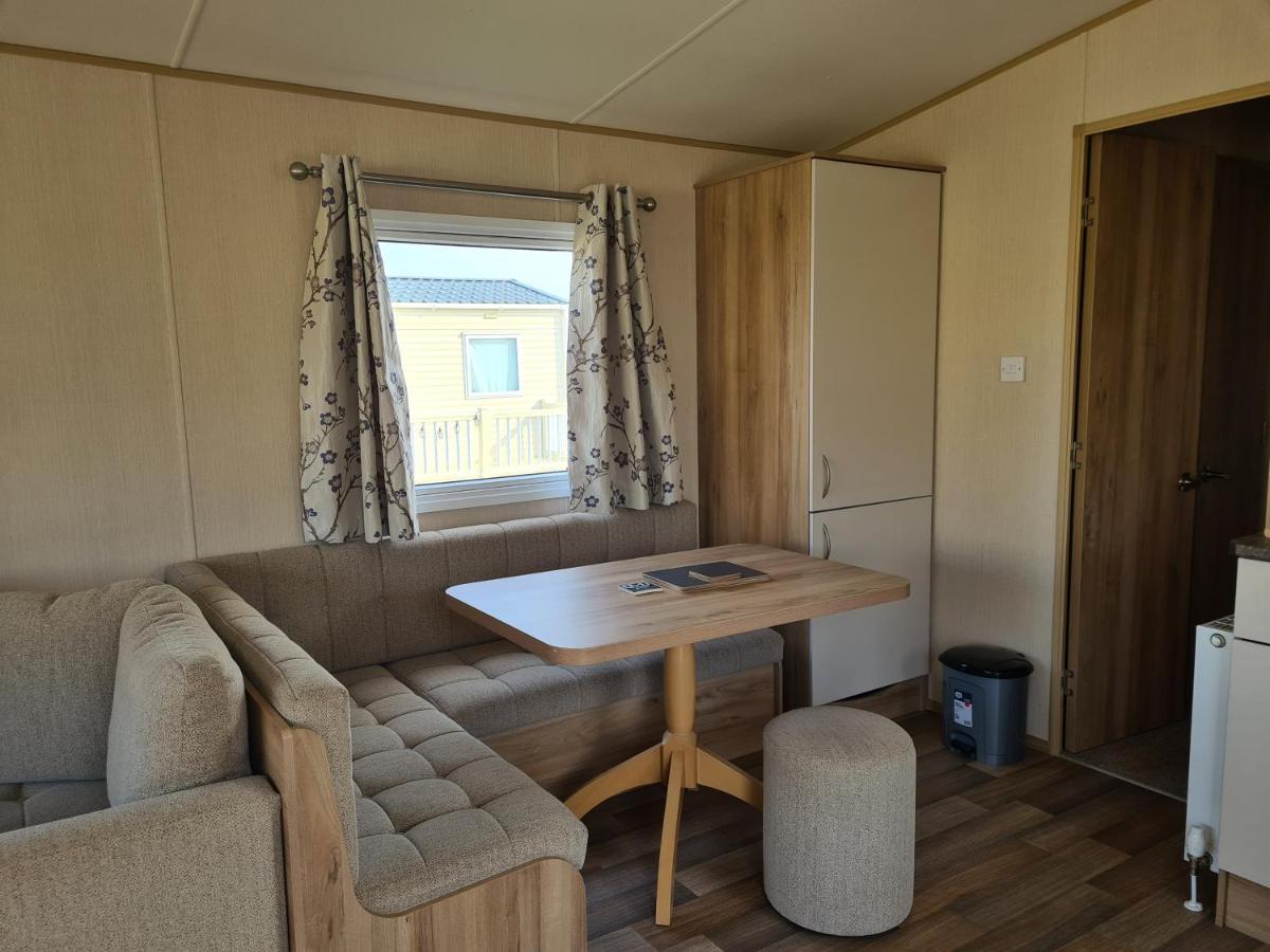 8 Berth Eastgate Fantasy Island Apartment Ingoldmells Bagian luar foto