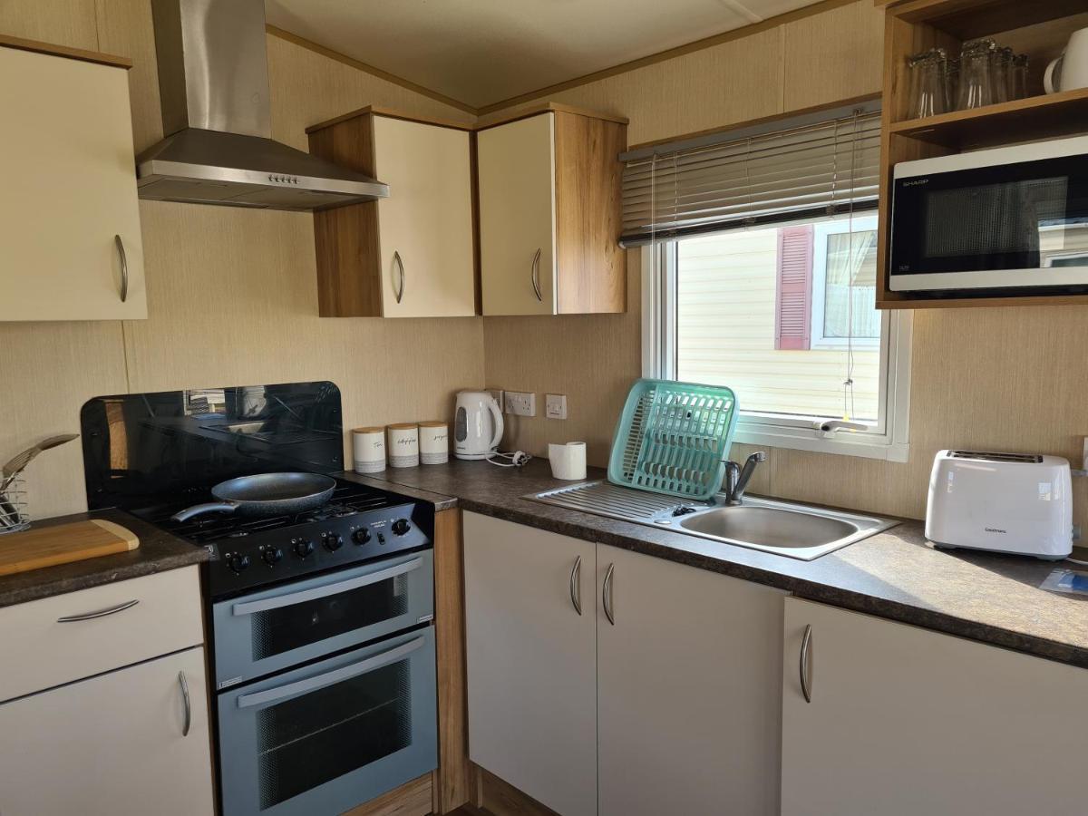 8 Berth Eastgate Fantasy Island Apartment Ingoldmells Bagian luar foto