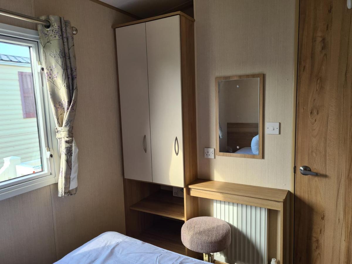 8 Berth Eastgate Fantasy Island Apartment Ingoldmells Bagian luar foto