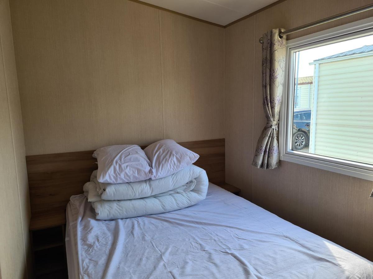 8 Berth Eastgate Fantasy Island Apartment Ingoldmells Bagian luar foto
