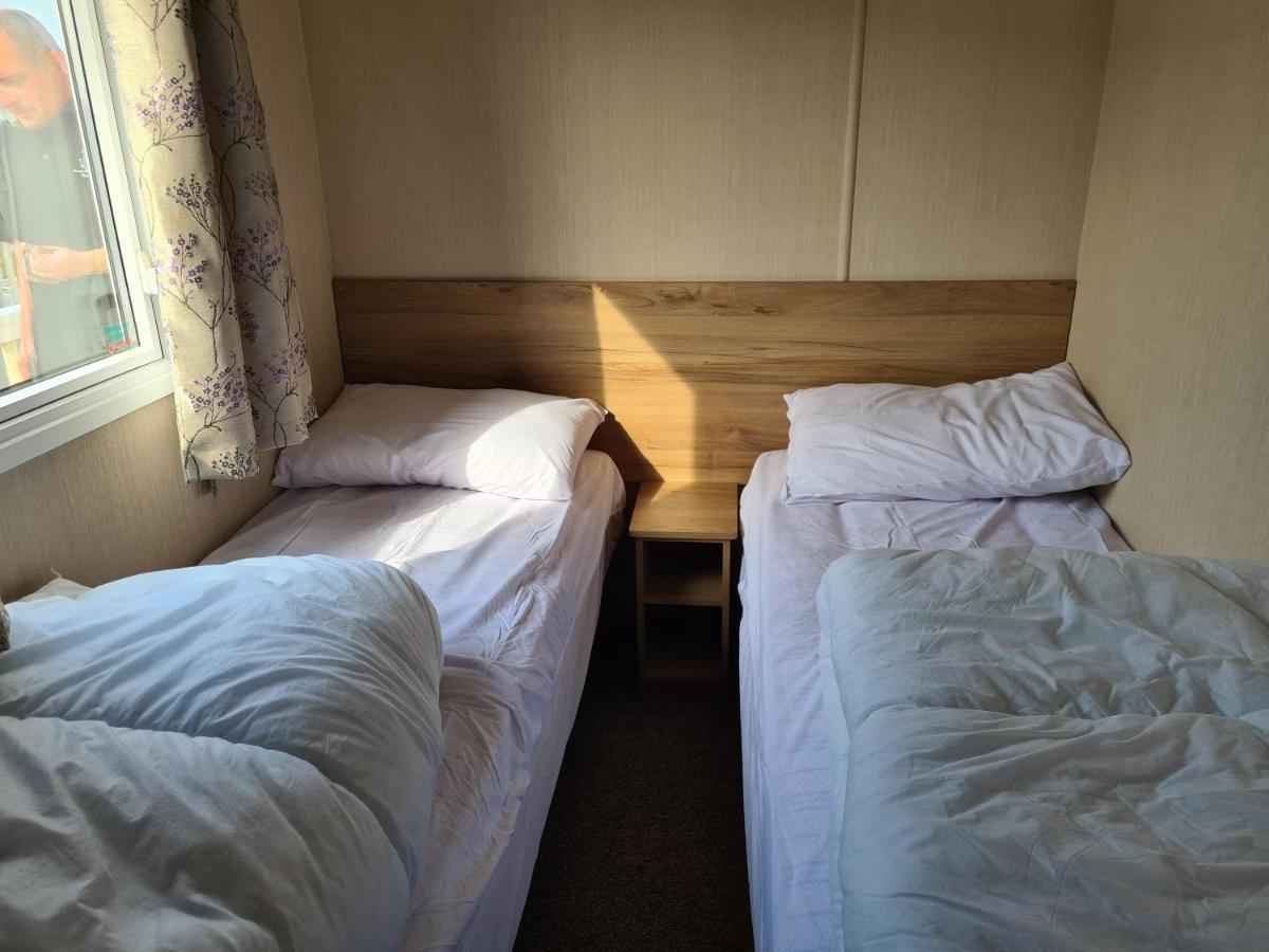 8 Berth Eastgate Fantasy Island Apartment Ingoldmells Bagian luar foto